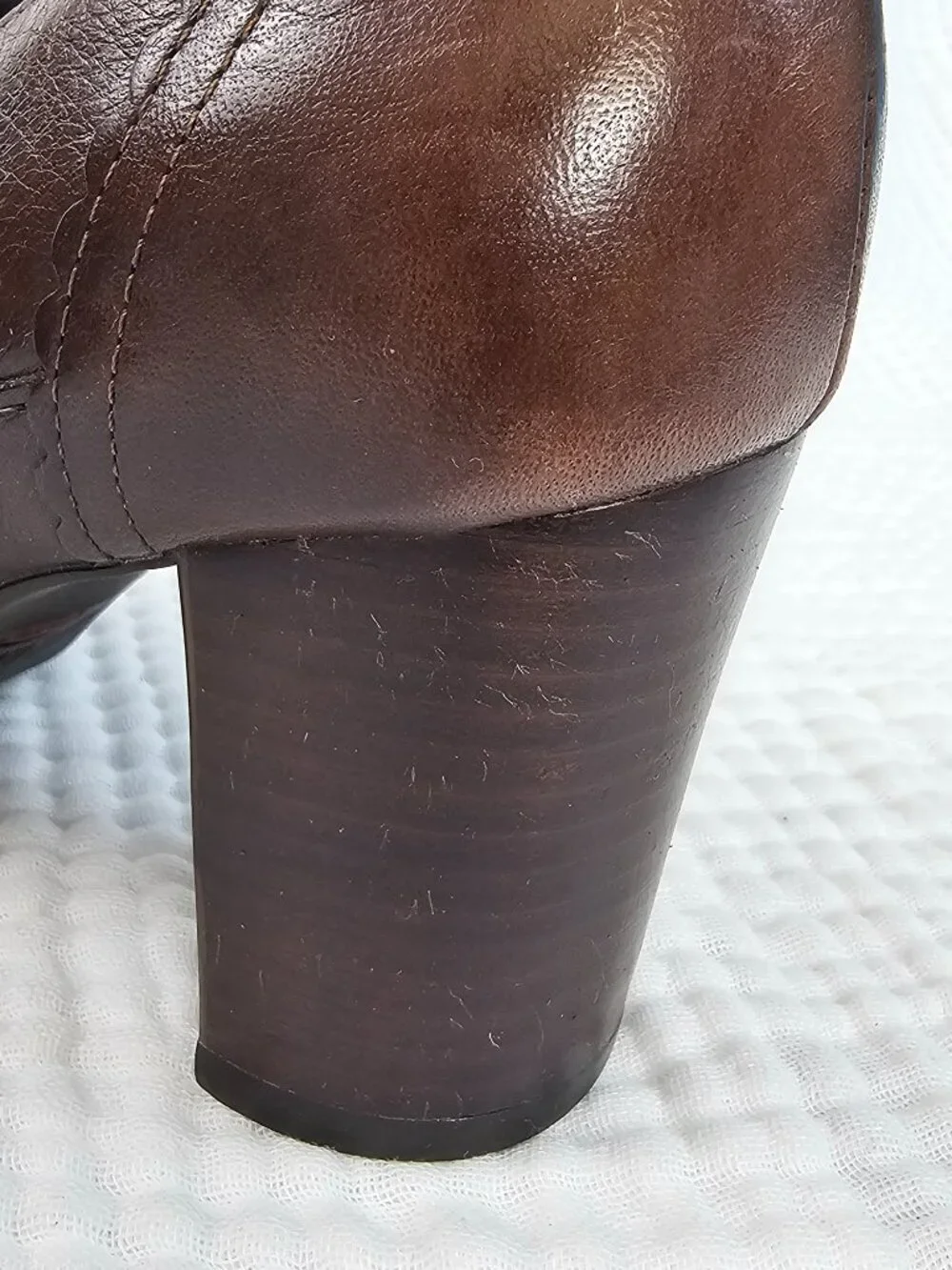 Clarks Artisan Brown Leather Double Buckle Heeled Shootie - Women's 8